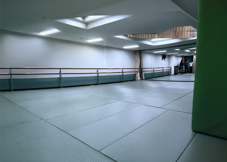 リサイクル柔道畳を導入 Judo tatami